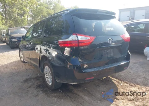 2016 Toyota Sienna Xle 8 Passenger z USA, uszkodzony, nr VIN 5TDYK3DC3GS764208